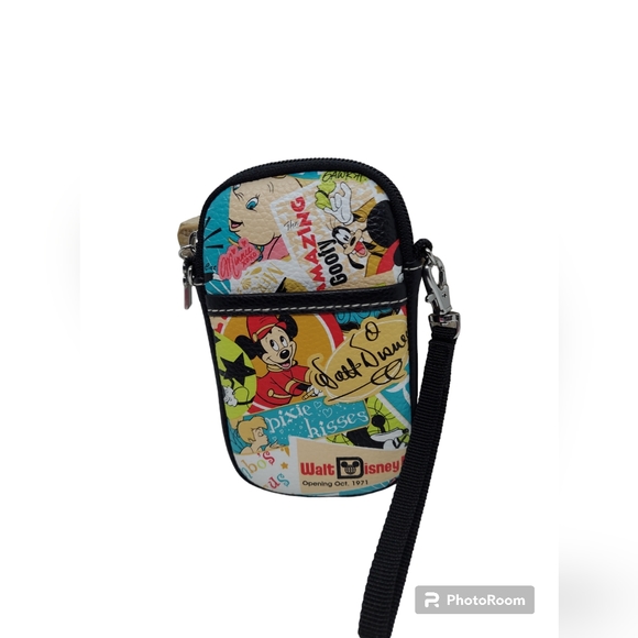 Disney Parks D Tech Phone Wristlet - Picture 3 of 9